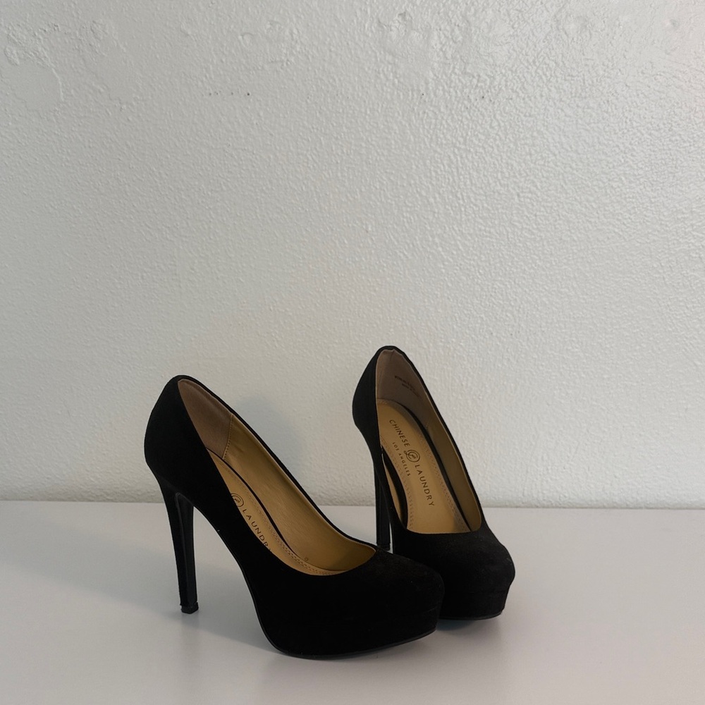 Chinese Laundry Black Suede Platform Stiletto Pumps